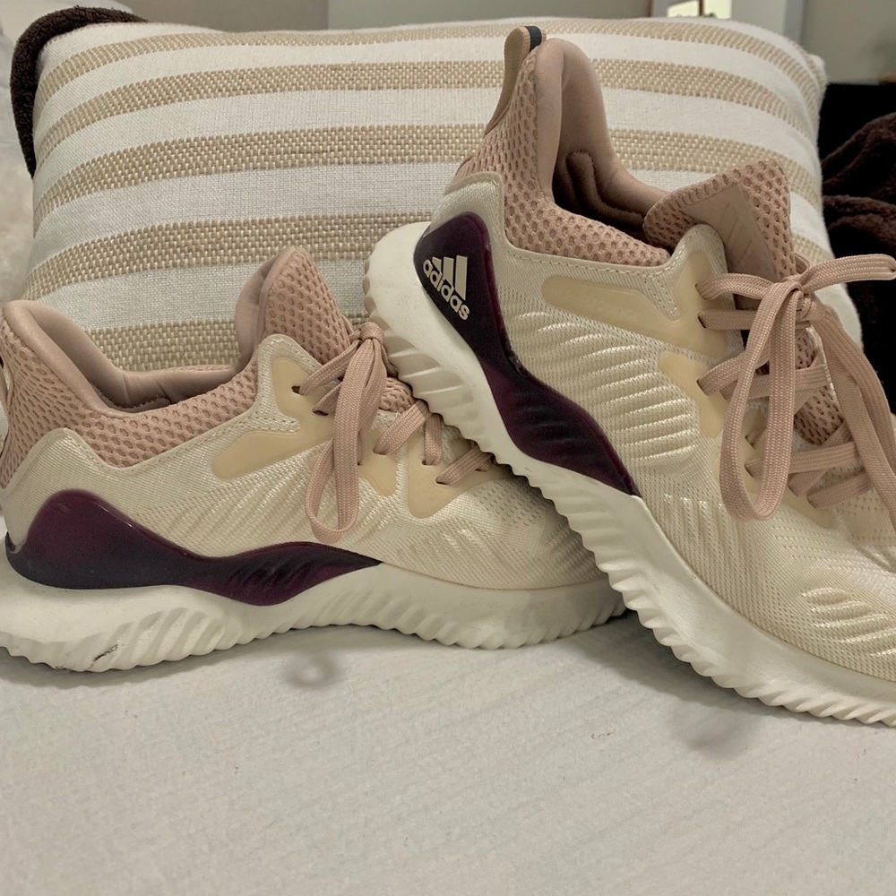 Adidas Alpha bounce shoes